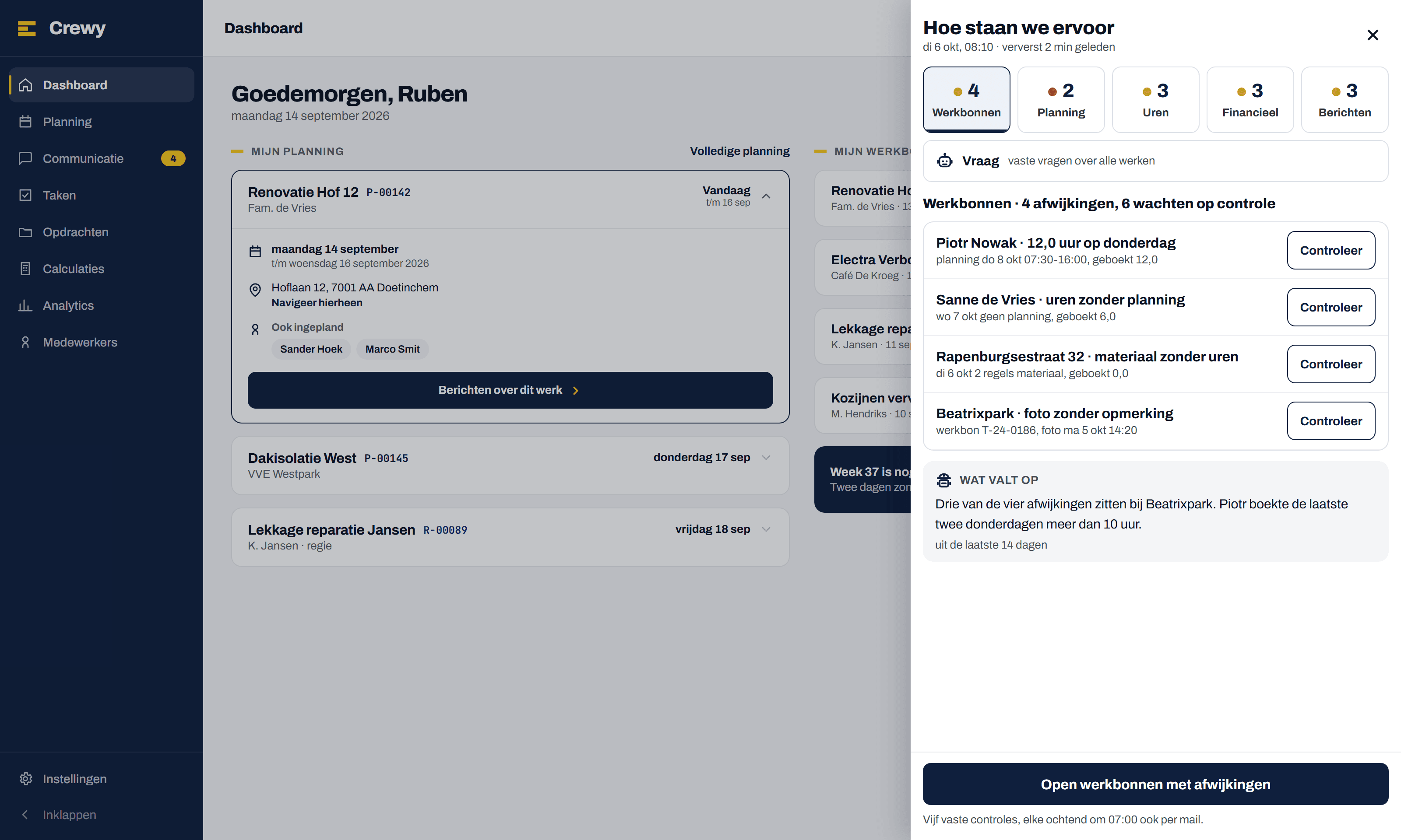 Laptop met de lade Hoe staan we ervoor: vijf tegels met aantallen en de werkbonnen met afwijkingen, elk met bron en een knop Controleer